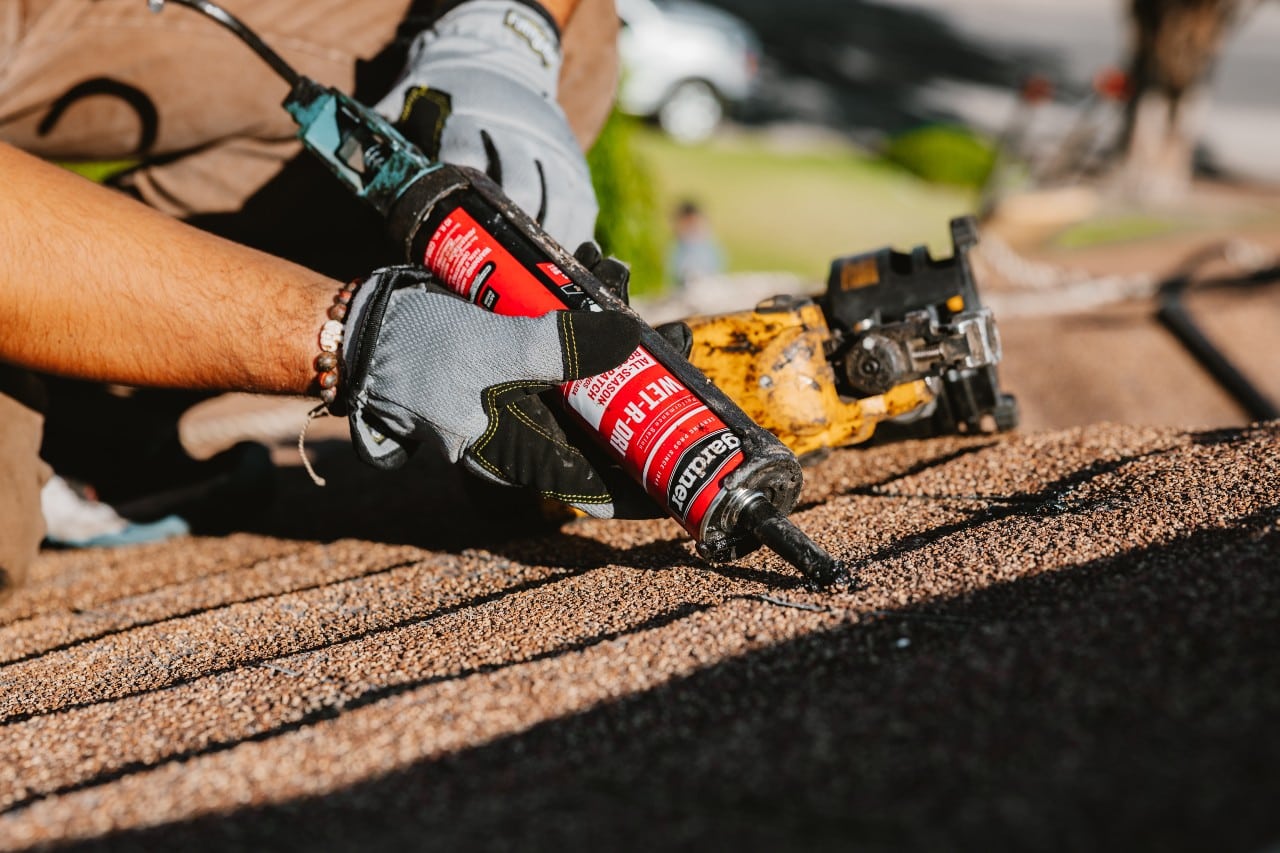 Does Roof Maxx Offer Roof Cleaning Services Roof Maxx