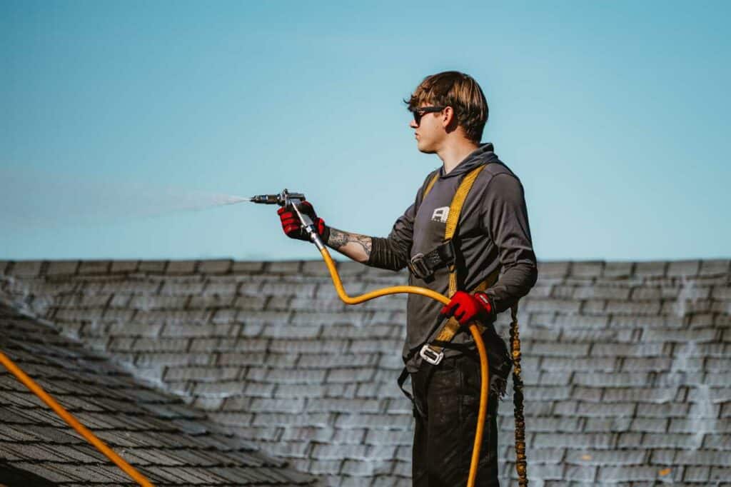 RoofMaxx of Tri-Cities for expert roof repair