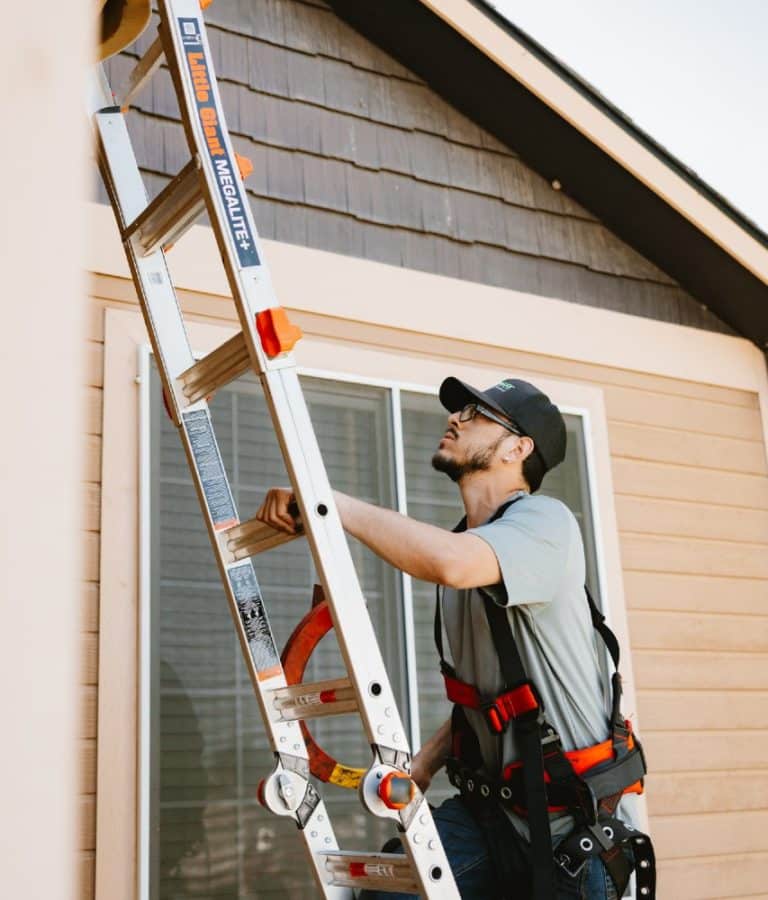 roof inspection in Pasco